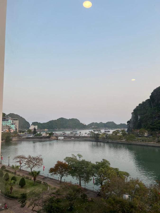 Khach San Vu Duong Hotel Cat Ba Island Exterior photo
